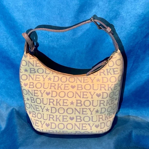 Dooney & Bourke Cream & Lilac Bucket Bag - Picture 3 of 16